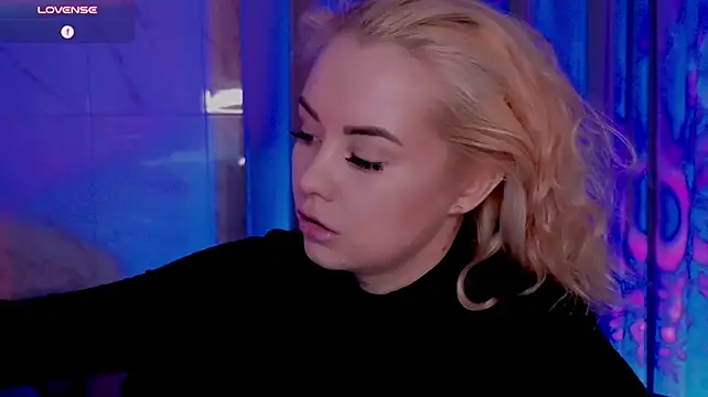 Živý XXX chat StephanieSweety