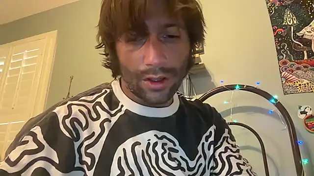 TrndSettr XXX чат на живо