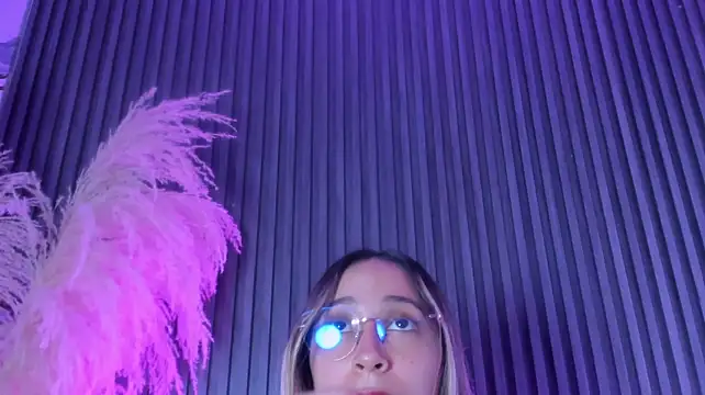 Živý XXX chat PandoraRider