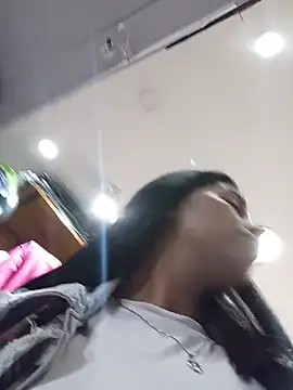Nathaly_12のライブXXXチャット