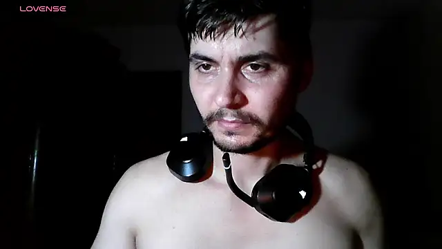 Chatroom XXX en direct de David_storm