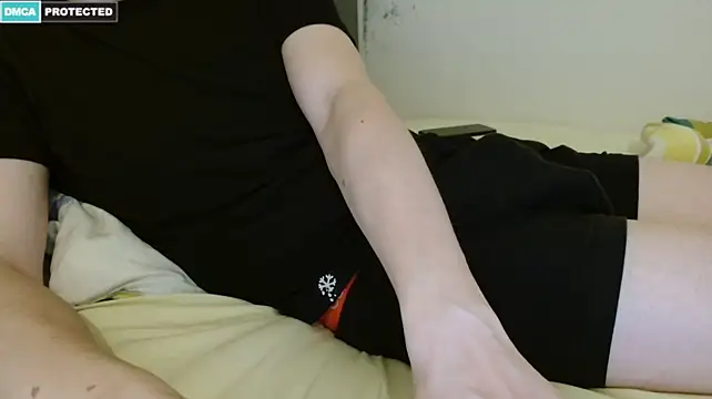 Cube933 Live XXX-Chat