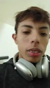 Chatroom XXX en direct de liamkozy
