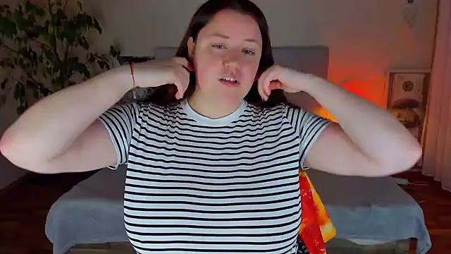 PolinaSalvatore Live XXX-Chat