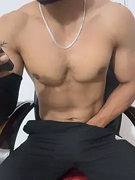 ayashaman Adlı Modelin Canlı XXX Sohbeti