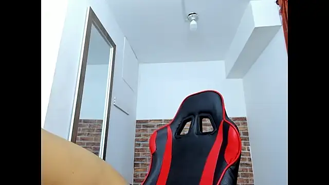 WIZARD-ALESSANDRO – Naživo XXX chat