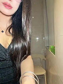 Sorry-456 Adlı Modelin Canlı XXX Sohbeti