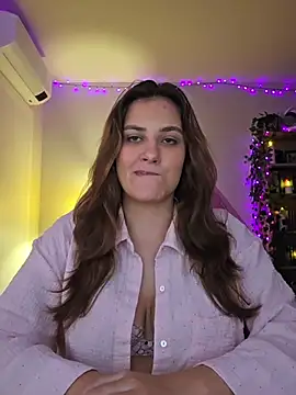Czat XXX na żywo – MiaRides19
