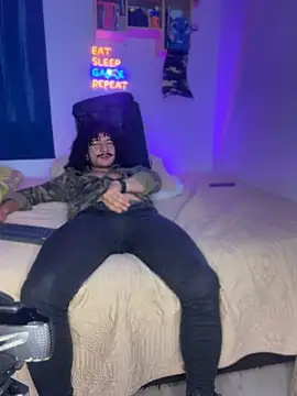 XXX chat uživo modela Dali_Vice