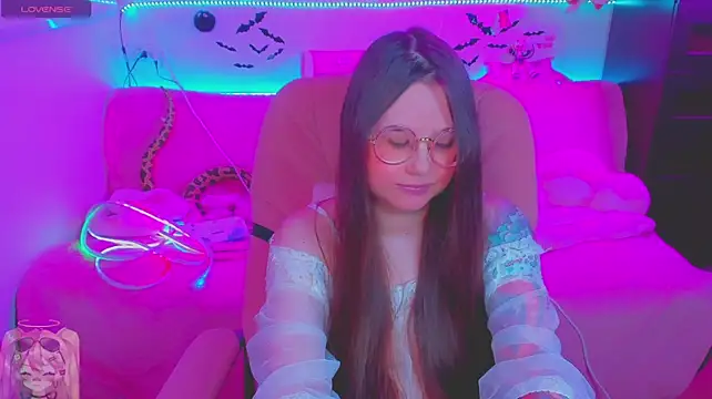 Chat +18 de KitsunePrincess ao vivo