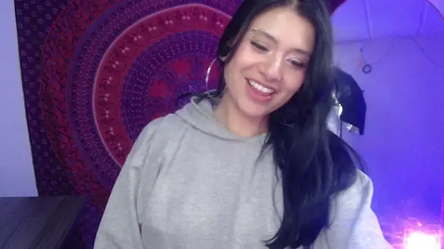 Chat +18 de valkyrie_moon ao vivo