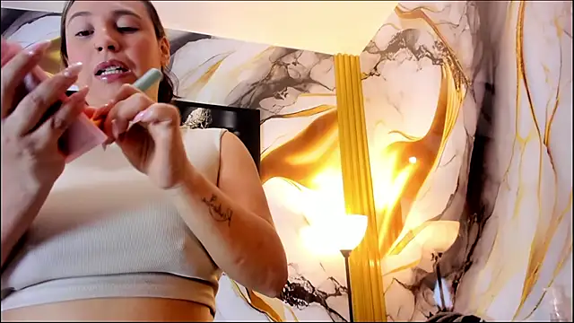Chat XXX ao vivo de LizzRouse