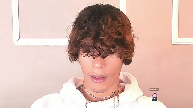 Chatroom XXX en direct de derek_blake