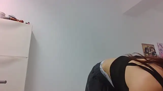 צ'אט XXX בשידור חי של BerniceDigennaro