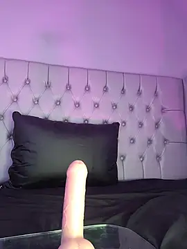 Juli_saenz_ 라이브 XXX 채팅