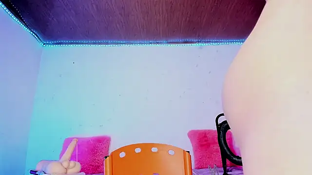 karol_stom's Live XXX Chat