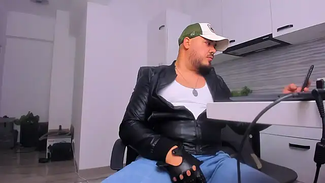 Chatroom XXX en direct de ZackMasterss