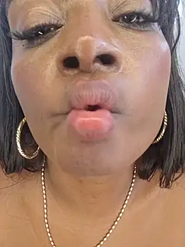 XXX chat uživo modela MichellSummer