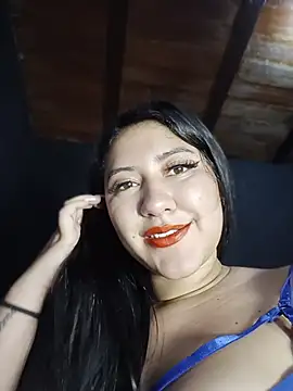 LuciaTomsonn Live XXX chat
