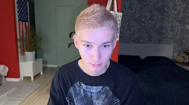 AlexFH live XXX chat