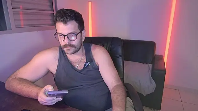 BadDaddyBrasil live XXX chat