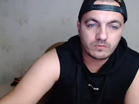MasterTaylor Chat XXX live