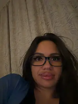 JustLora's Live XXX Chat
