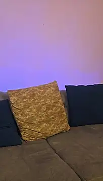milo_cruz_'s Live XXX Chat