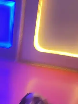 Czat XXX na żywo – Sweet_laviemel