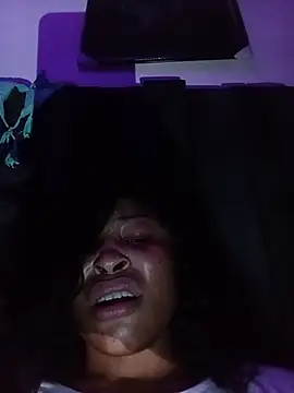 Chat XXX ao vivo de candylooo