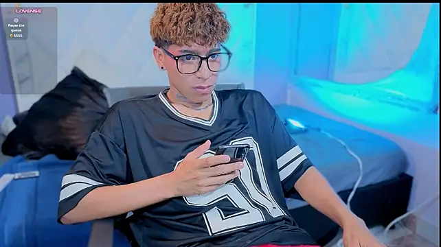 XXX chat uživo modela shikimori_