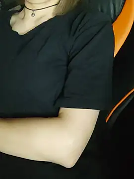 Živý XXX chat Aashikalaa