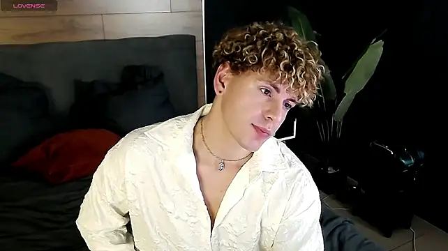 แชท XXX สดของ ConnorBlake