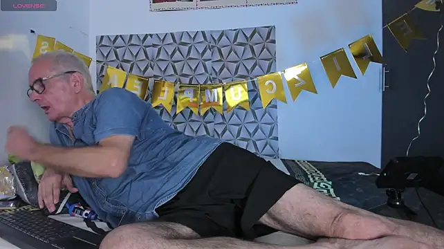 Živý XXX chat david_holman