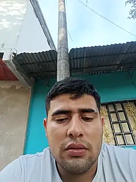 Czat XXX na żywo – papi_semental