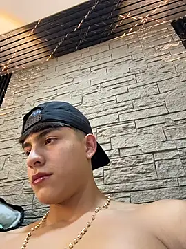 Lander_Cruz Chat XXX live