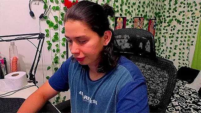 Živý XXX chat Andy_gray