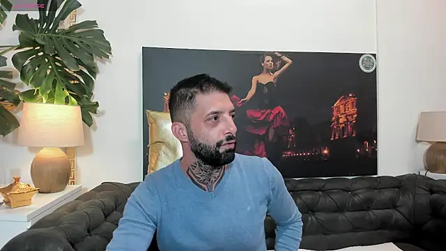 دردشة TommyDum الجنسية المباشرة
