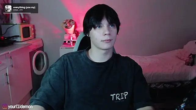Živý XXX chat yourlildemon