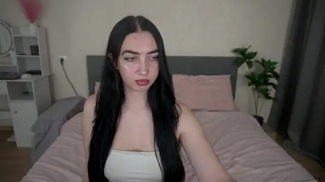 Živý XXX chat WildKittenX_