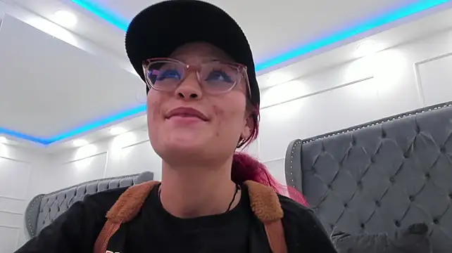 Živý XXX chat mae_lyra