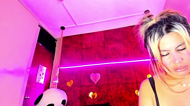 ChanellBrad live XXX chat