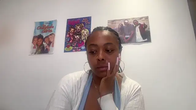 ChocolateCakeQueen's Live XXX Chat