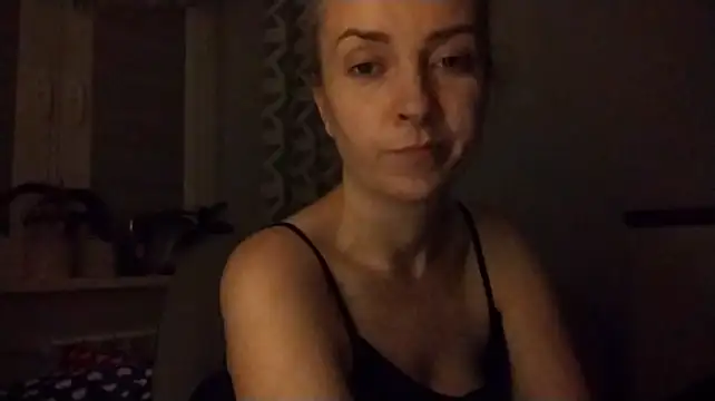Онлайн чат XXX JenniferAlone