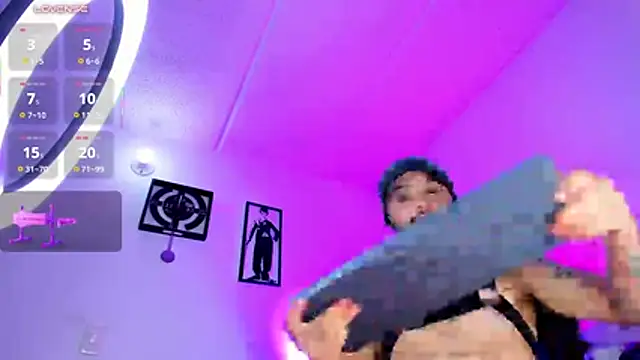 Noah_devil_ Chat XXX in diretta