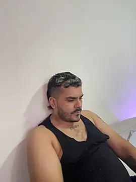 Kevin_Spenser Adlı Modelin Canlı XXX Sohbeti