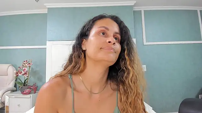 Coralcarter Chat XXX live