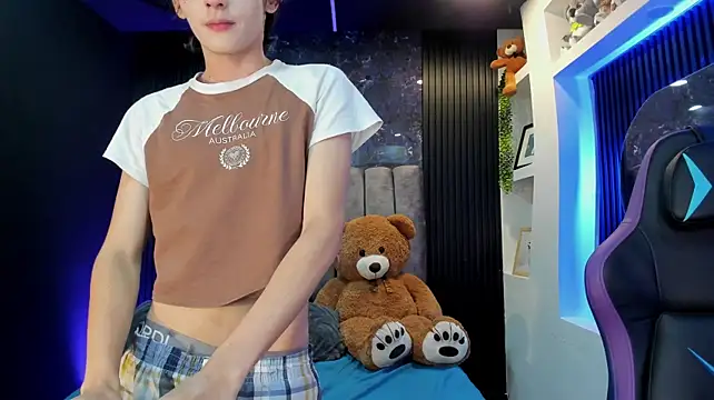 Chatroom XXX en direct de MathiasGreen_