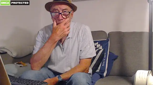 bluedae1: απευθείας συνομιλία ΧΧΧ