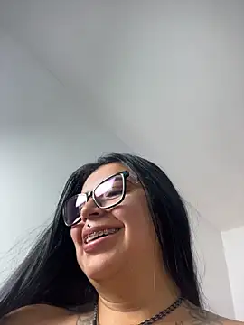 Devilsweet17n Live XXX chat